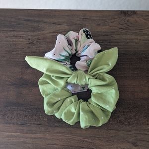 Handmade scrunchie set
